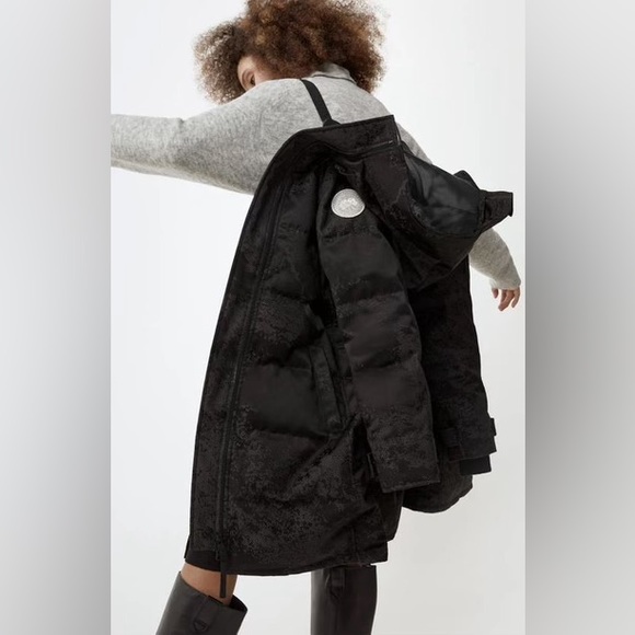 Canada Goose Shelburne Parka Holiday - Picture 5 of 5